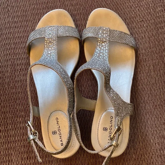 Bandolino size 6 1/2 ladies shoes - Picture 1 of 7